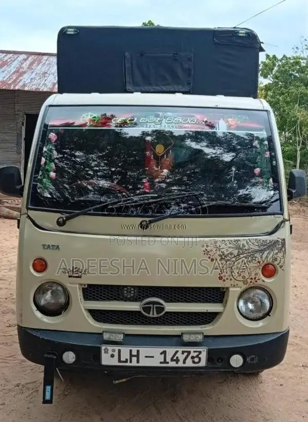Tata Dimo Batta 2010 Lorry (Used)