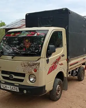 Tata Dimo Batta 2010 Lorry (Used)