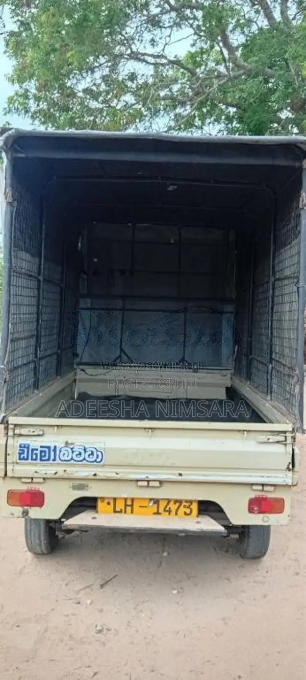 Tata Dimo Batta 2010 Lorry (Used)