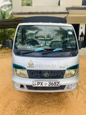Tata Dimo Batta 2014 Lorry (Used)