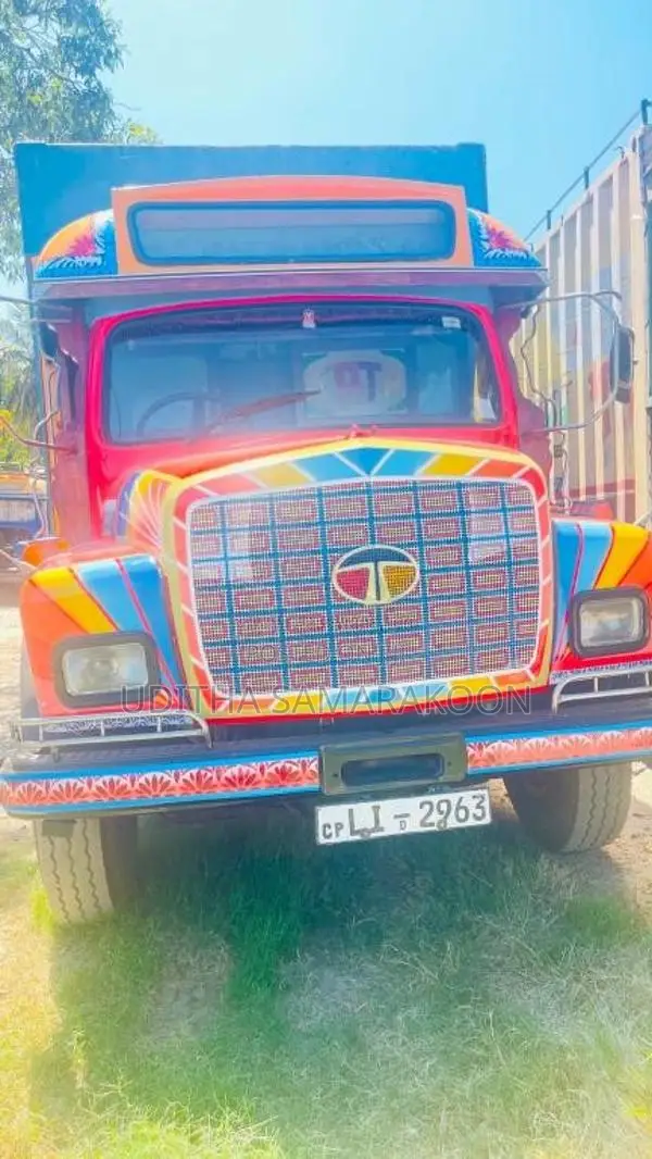 Tata 1613 2010 Lorry (Used)