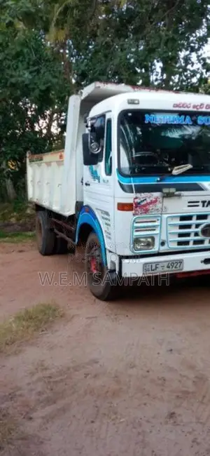 Tata Tipper 2016 Lorry (Used)