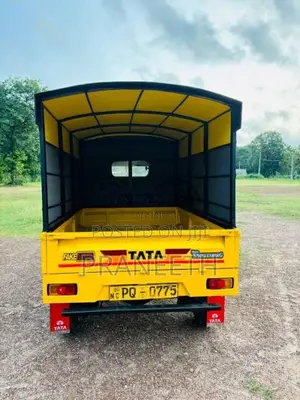 Tata Dimo Batta 2011 Lorry (Used)