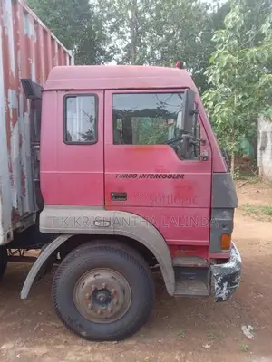Tata 1613 2011 Lorry (Used)