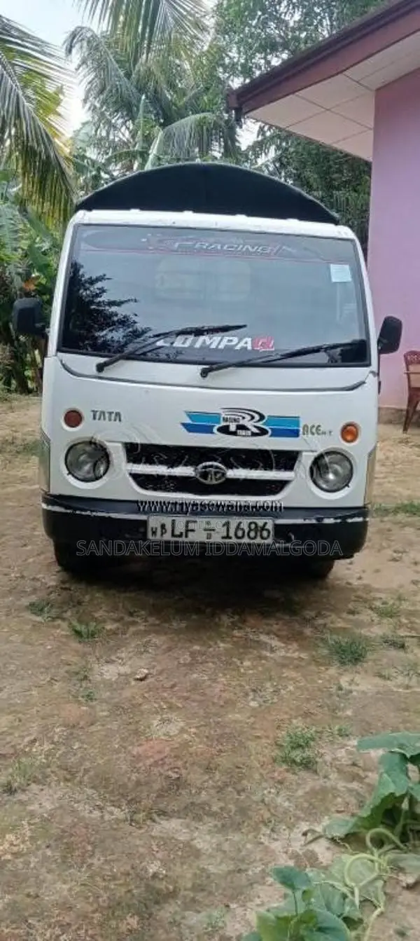Tata Dimo Batta 2008 Lorry (Used)