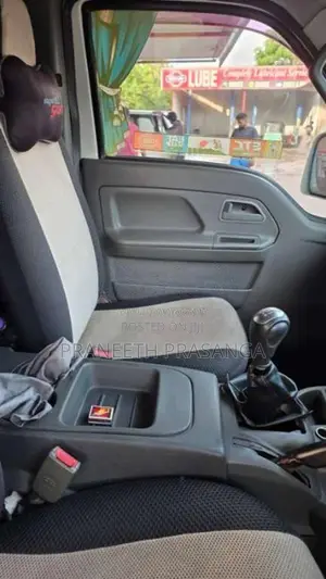 Tata Dimo Batta 2019 Lorry (Used)