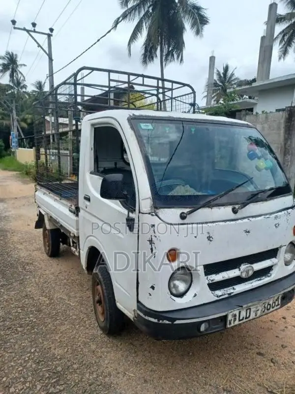 Tata Dimo Batta 2007 Lorry (Used)