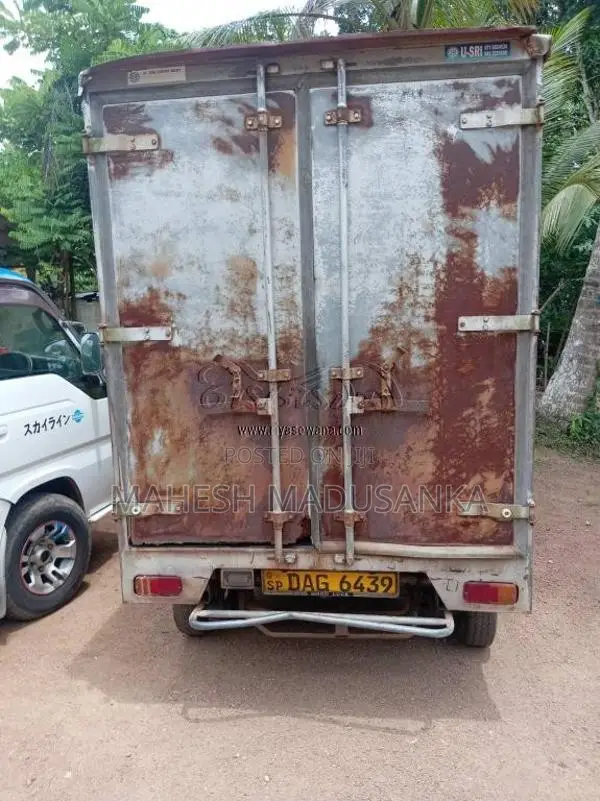 Tata Dimo Batta HT2 2018 Lorry (Used)