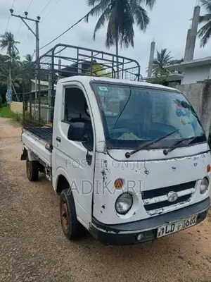 Tata Dimo Batta 2007 Lorry (Used)