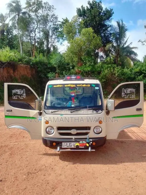 Tata Dimo Batta 2009 Lorry (Used)