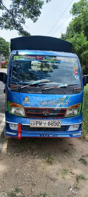 Tata Dimo Batta 2013 Lorry (Used)