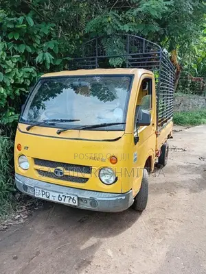 Tata Dimo Batta 2011 Lorry (Used)
