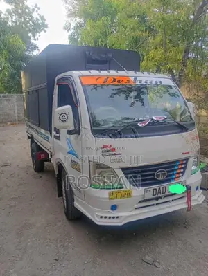Tata Dimo Lokka 2015 Lorry (Used)