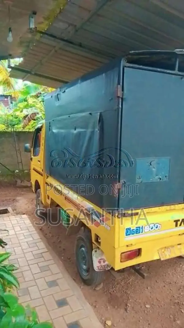 Tata Dimo Batta 2012 Lorry (Used)