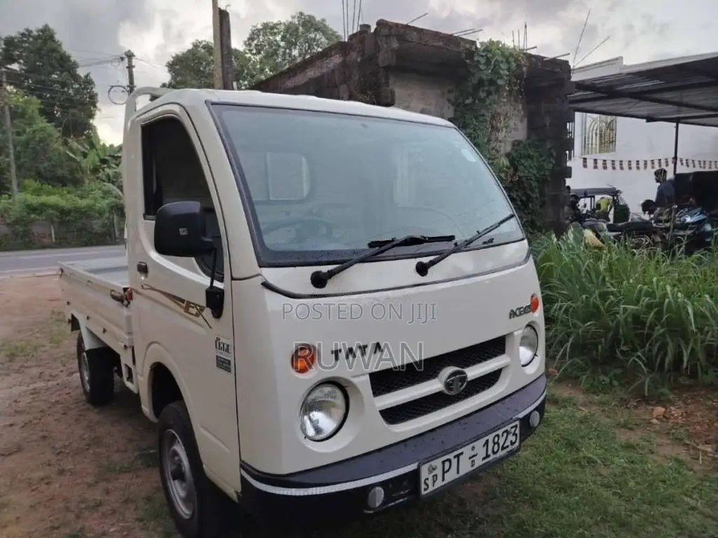 Tata Dimo Batta EX 2012 Lorry (Used)