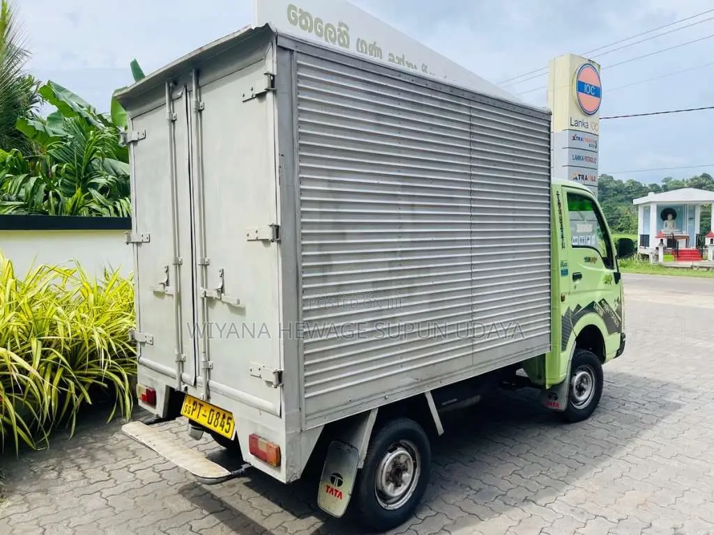 Tata Dimo Batta 2012 Lorry (Used)