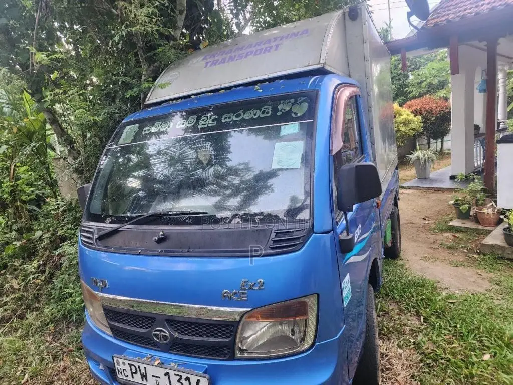 Tata Dimo Batta Ex2 2013 Lorry (Used)