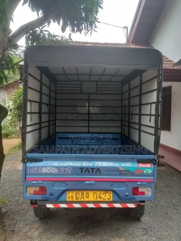Tata Dimo Batta 2015 Lorry (Used)