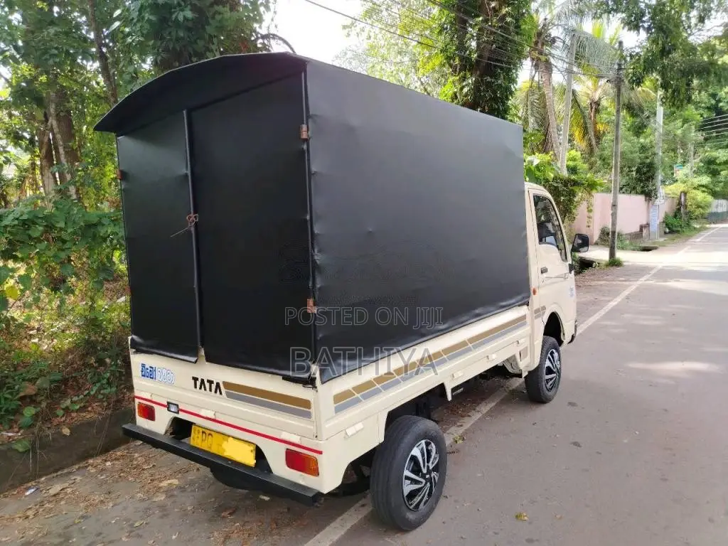 Tata Dimo Batta 2011 Lorry (Used)