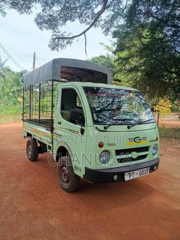 Tata Dimo Batta 2012 Lorry (Used)
