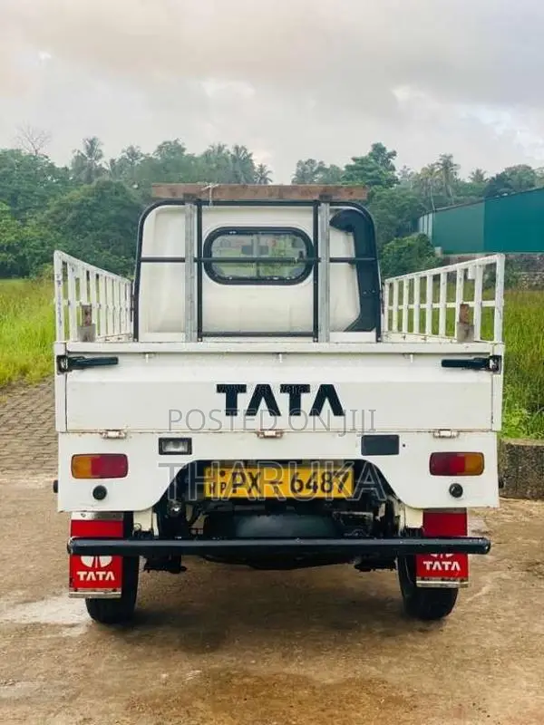 Tata Dimo Lokka 2014 Lorry (Used)