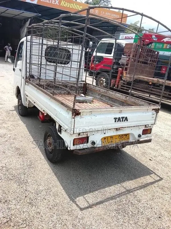 Tata Dimo Batta 2007 Lorry (Used)