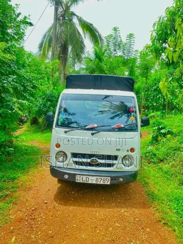 Tata Dimo Batta 2007 Lorry (Used)