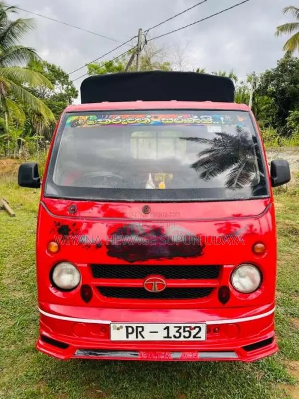 Tata Dimo Batta 2011 Lorry (Used)