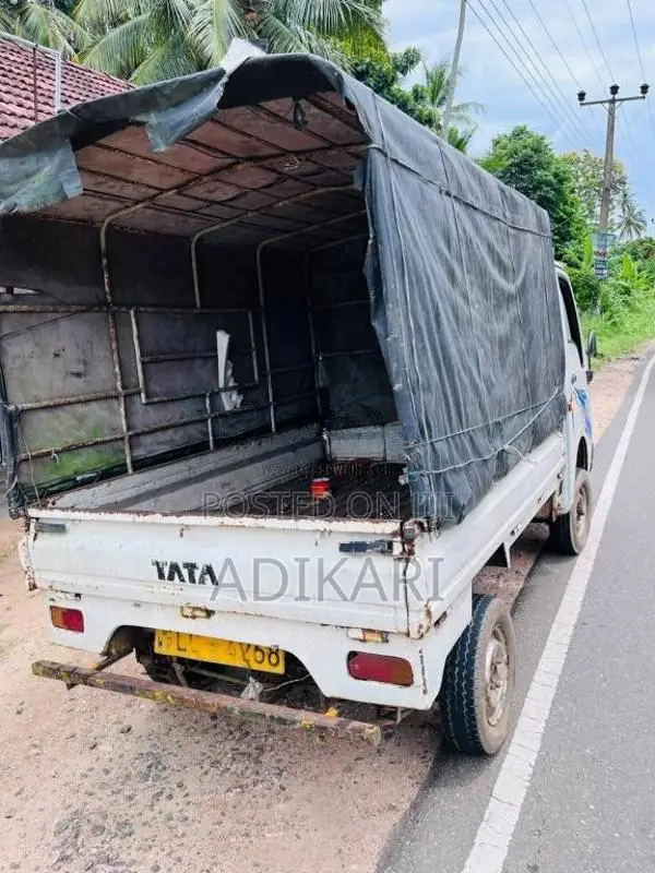 Tata Dimo Batta 2006 Lorry (Used)
