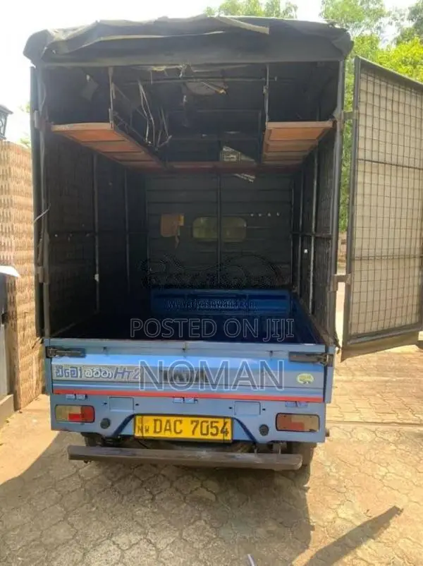 Tata Dimo Batta 2016 Lorry (Used)