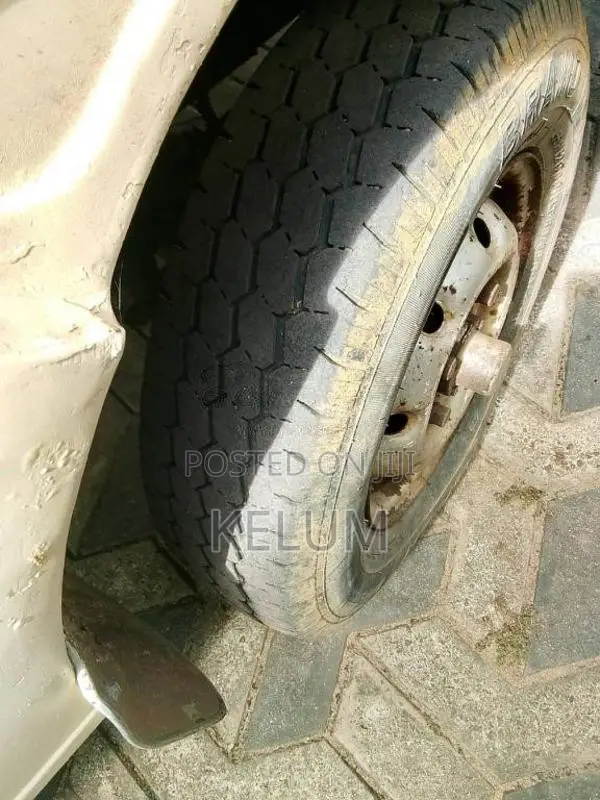 Tata Dimo Batta 2011 Lorry (Used)