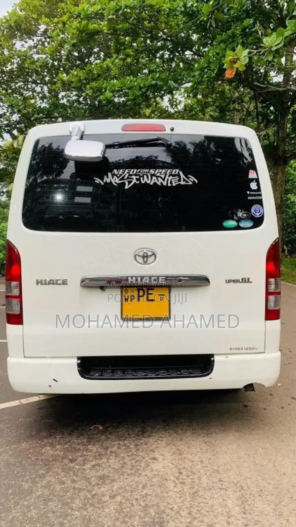 Toyota KDH TRH200GL 2008 Van (Used)