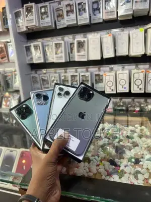 Apple iPhone 13 Pro (Used)