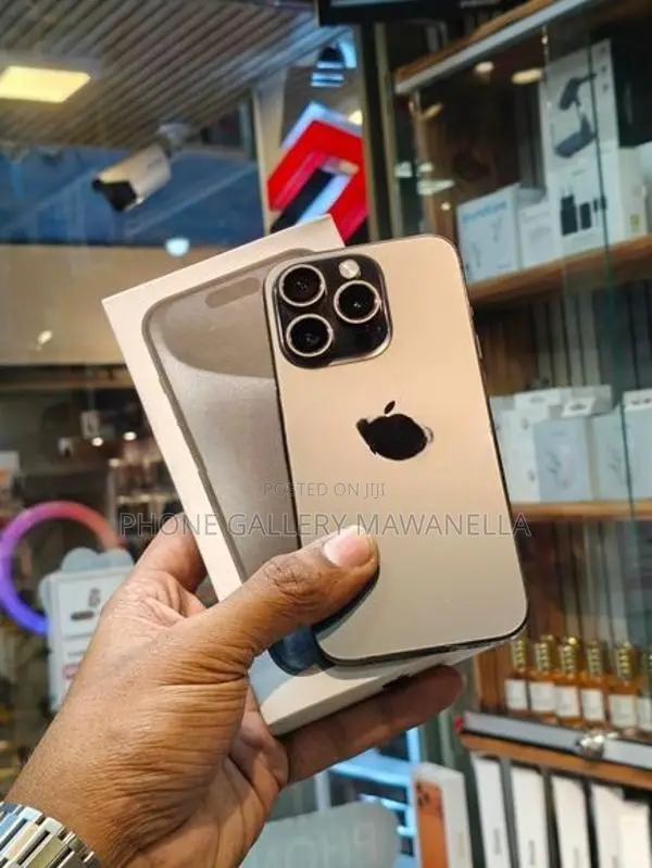Apple iPhone 15 Pro 256GB (Used)