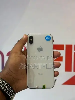 Apple iPhone XS (Used)