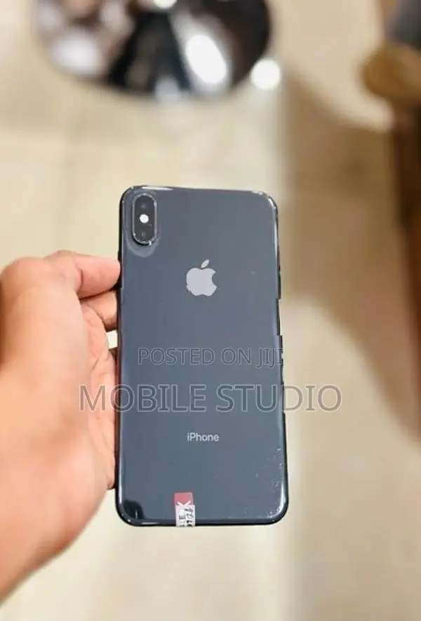 Apple iPhone XS Max (Used)