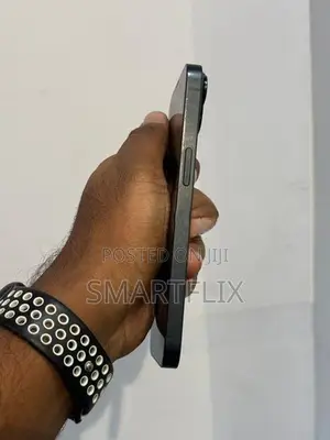 Apple iPhone 14 (Used)