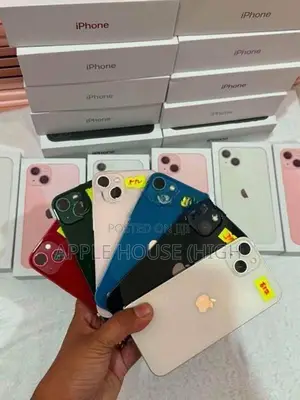 Apple iPhone 13 128GB (Used)