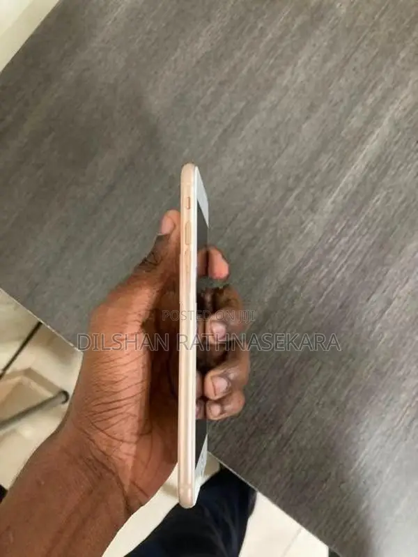 Apple iPhone 8 Plus (Used)