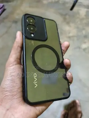 Vivo Y28 128GB (Used)