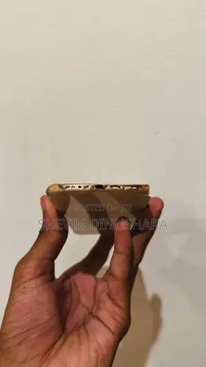 Apple iPhone 8 (Used)