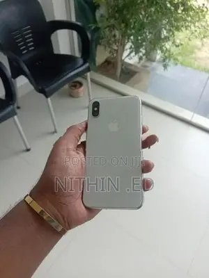 Apple iPhone X (Used)