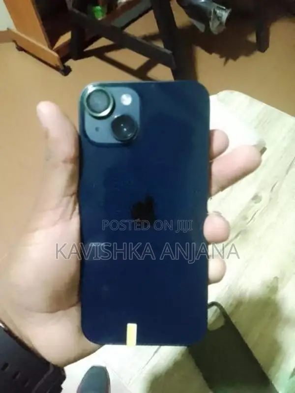 Apple iPhone 14 (Used)