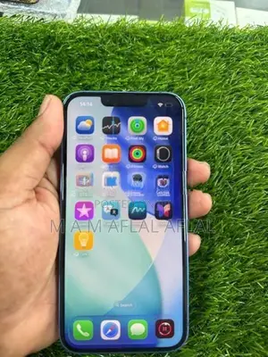 Apple iPhone 13 (Used)