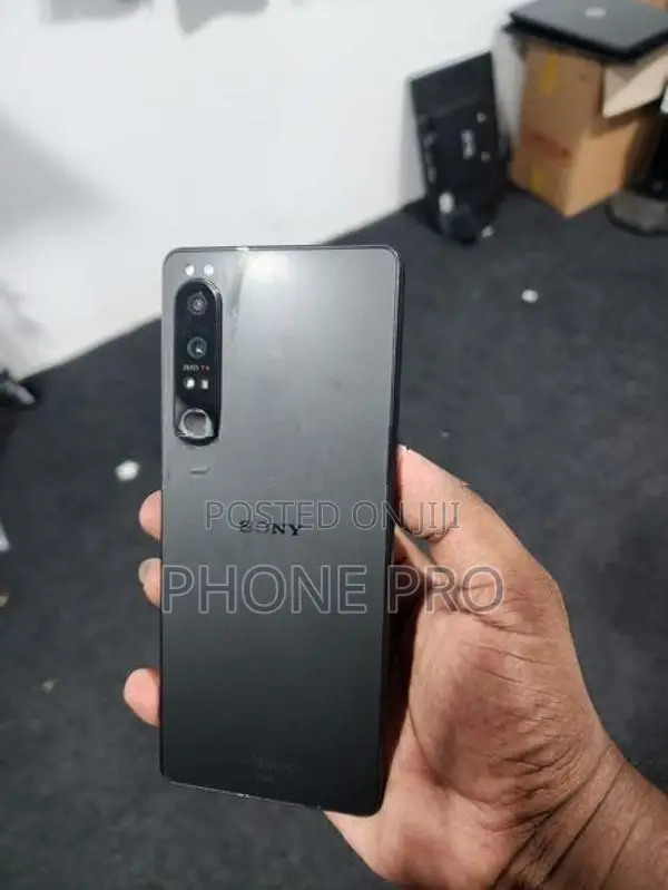 Sony Xperia 1 IV (Used)