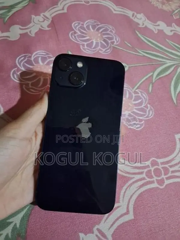 Apple iPhone 13 128 (Used)