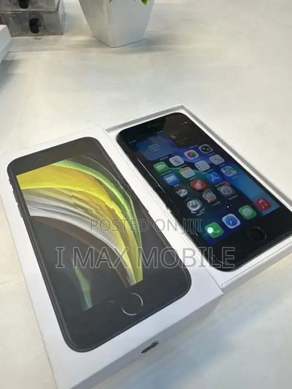 Apple iPhone SE 2 128Gb (Used)