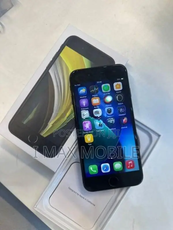 Apple iPhone SE 2 128Gb (Used)