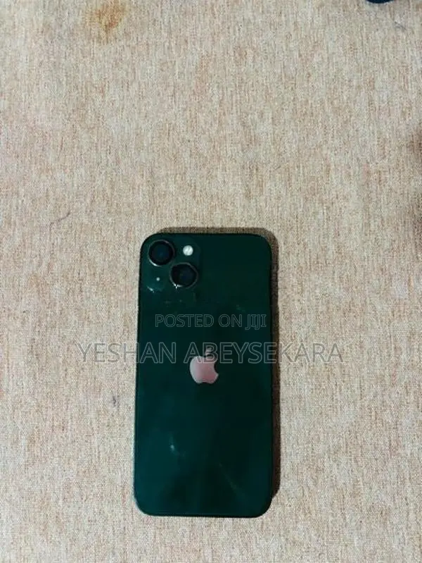 Apple iPhone 13 (Used)