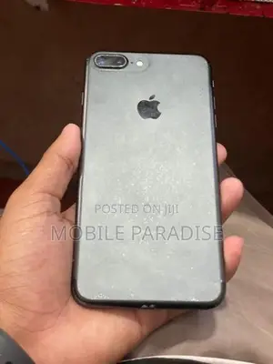 Apple iPhone 7 Plus 128GB (Used)